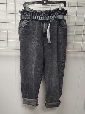 Rewind Black and White Label Detail Denim W/ Belt, Size 15